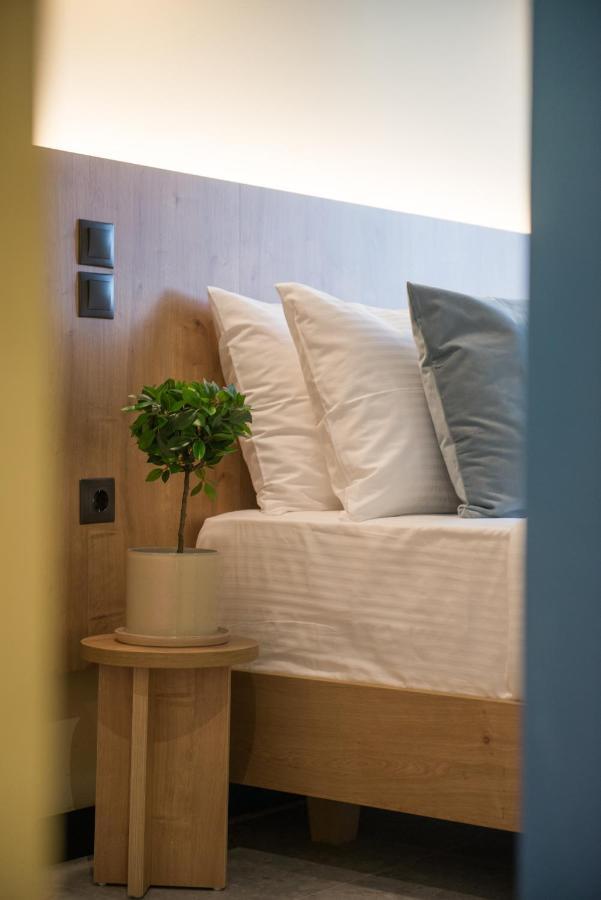 Metis Urbane Living Spaces Athens Exterior photo