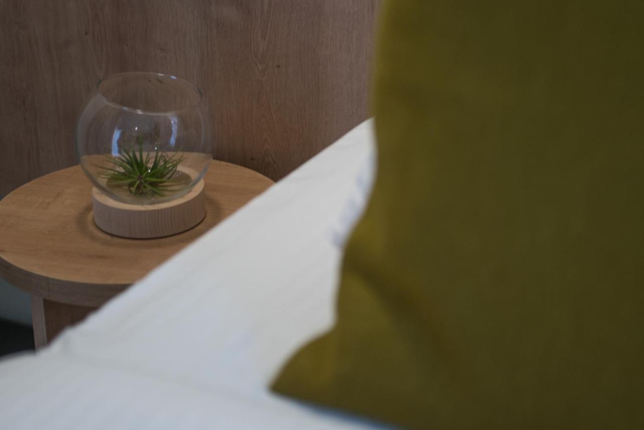 Metis Urbane Living Spaces Athens Exterior photo