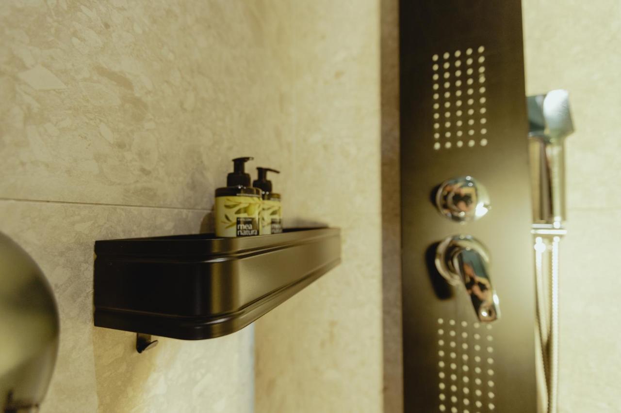 Metis Urbane Living Spaces Athens Exterior photo