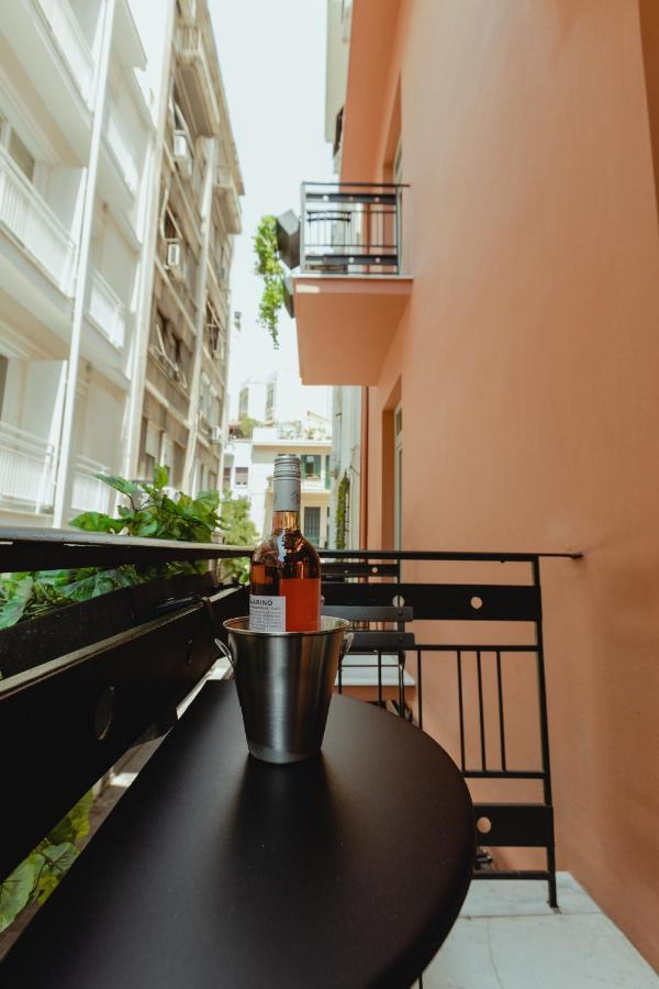 Metis Urbane Living Spaces Athens Exterior photo