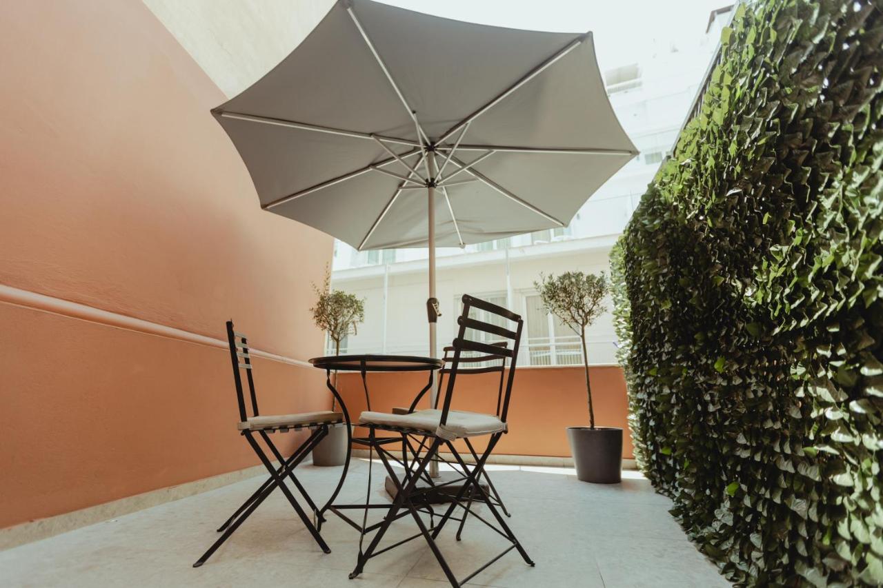Metis Urbane Living Spaces Athens Exterior photo